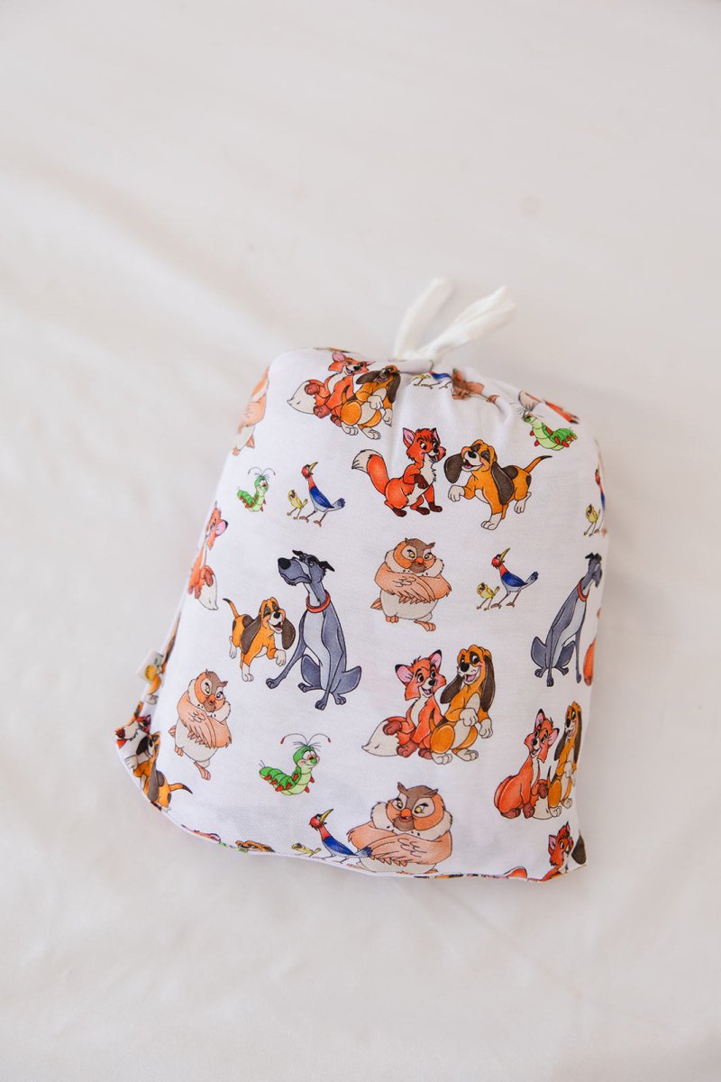 Best of Friends Crib Sheet - scoots