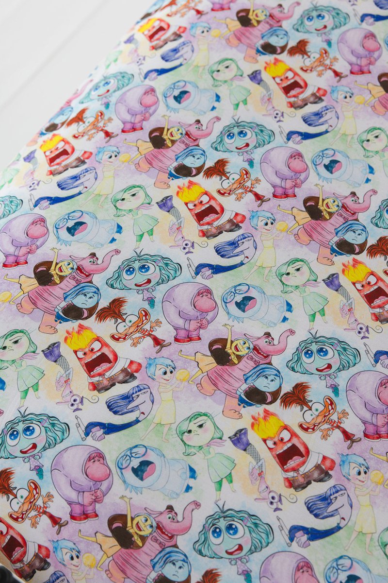 Emotional Twin Sheet + Pillowcase - scoots