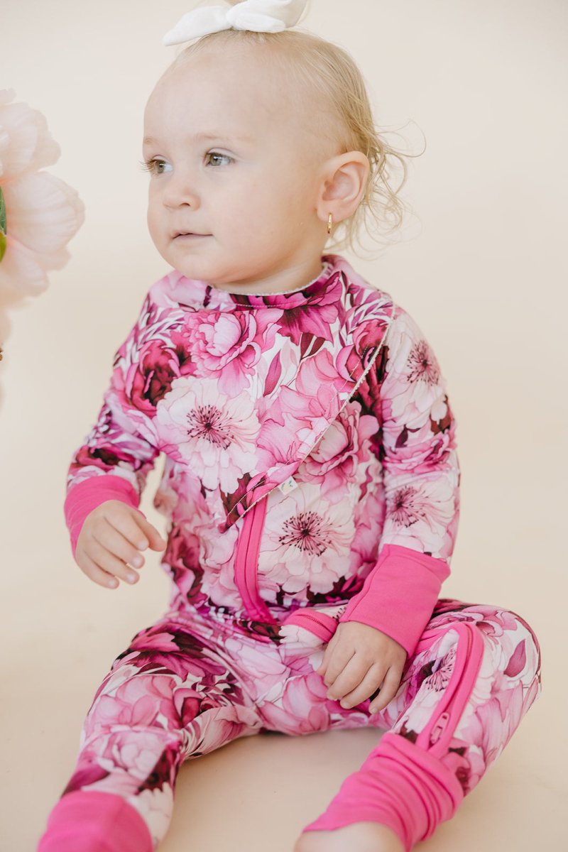 Fleur Bib (PREVIEW - DROPS 3/27) - scoots