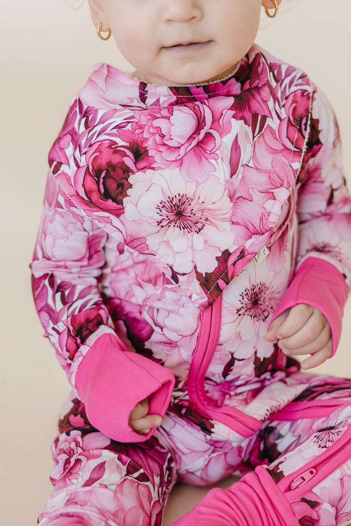 Fleur Bib (PREVIEW - DROPS 3/27) - scoots