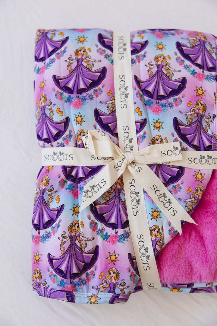 Gleam Plush Blanket - scoots