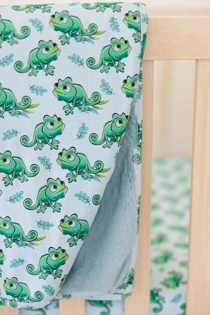 Glow Plush Blanket - scoots