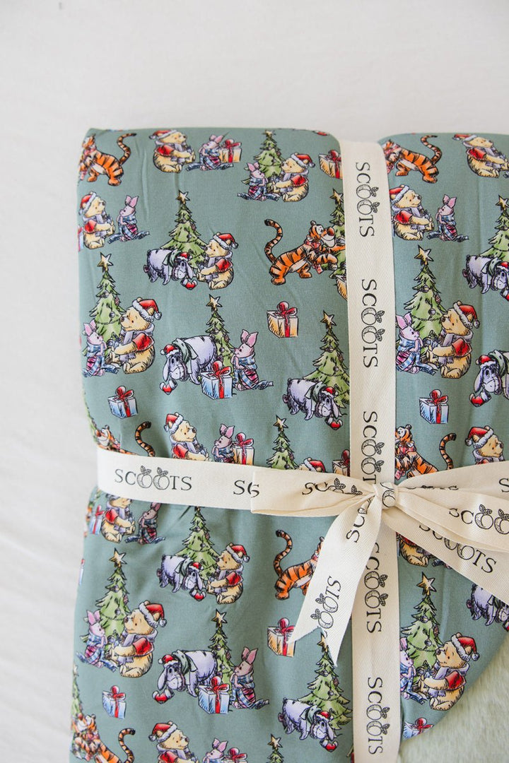 Holly Jolly Hunny Plush Blanket - scoots