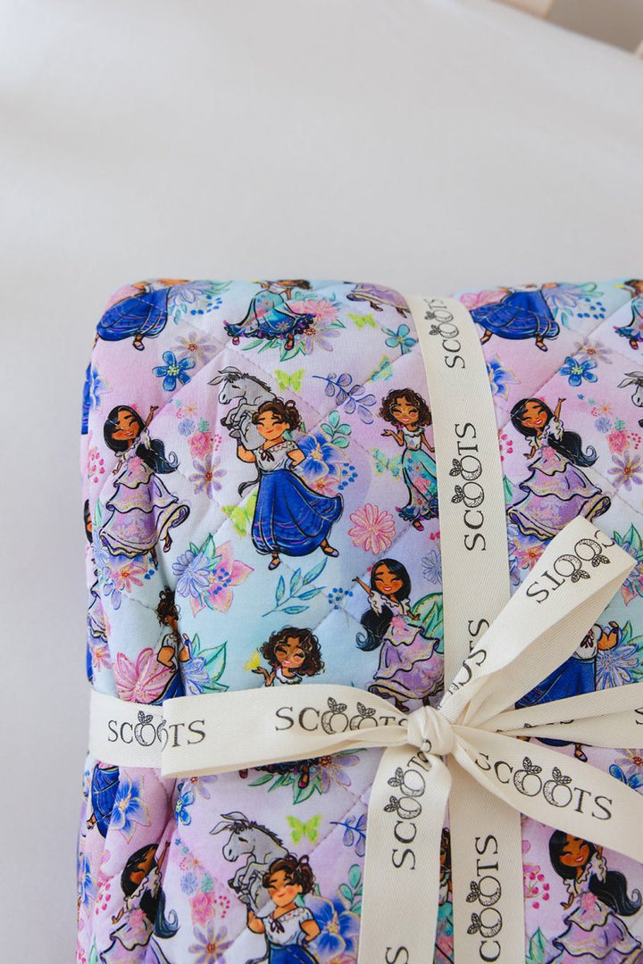 La Familia Quilted Blanket - scoots