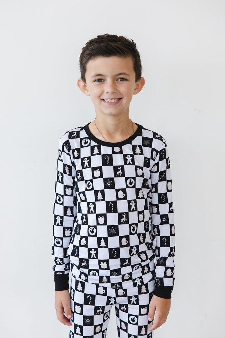 Midnight Mistletoe Jams - scoots