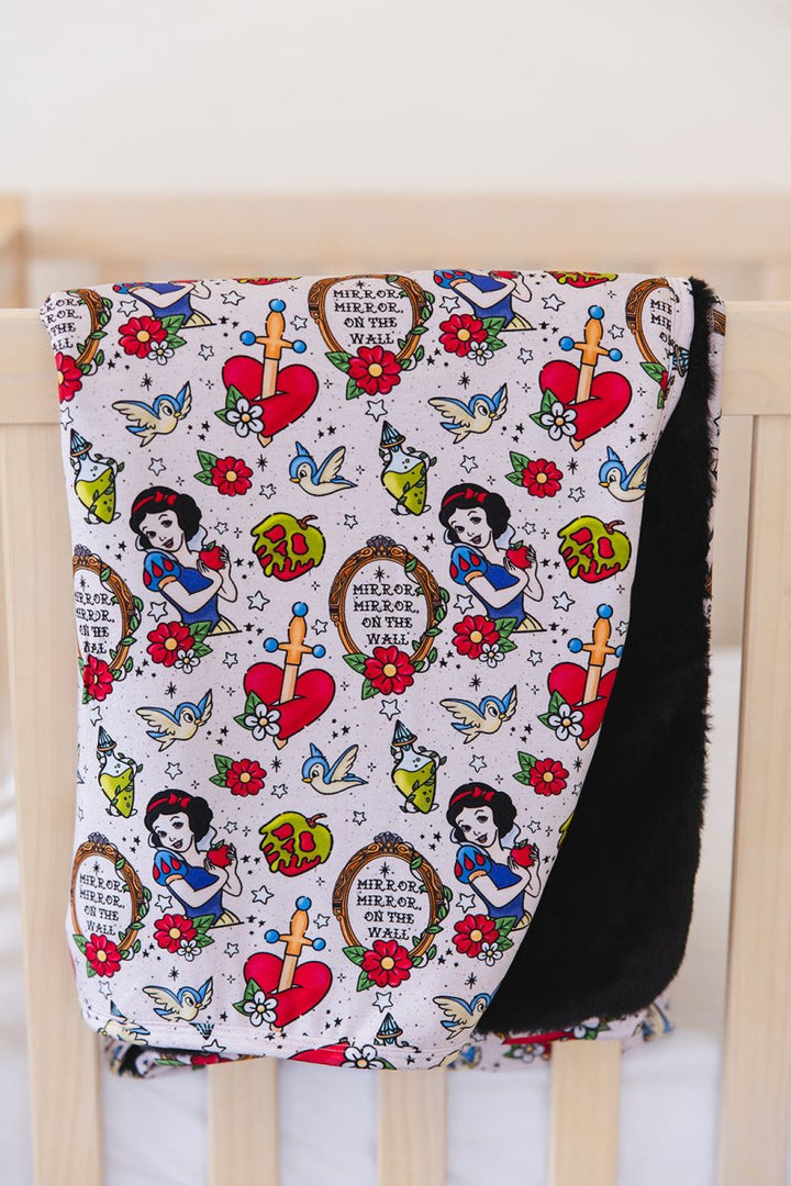Mirror Mirror Plush Blanket - scoots