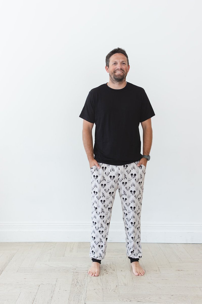 Mouse Mates Men's Pajamas - scoots