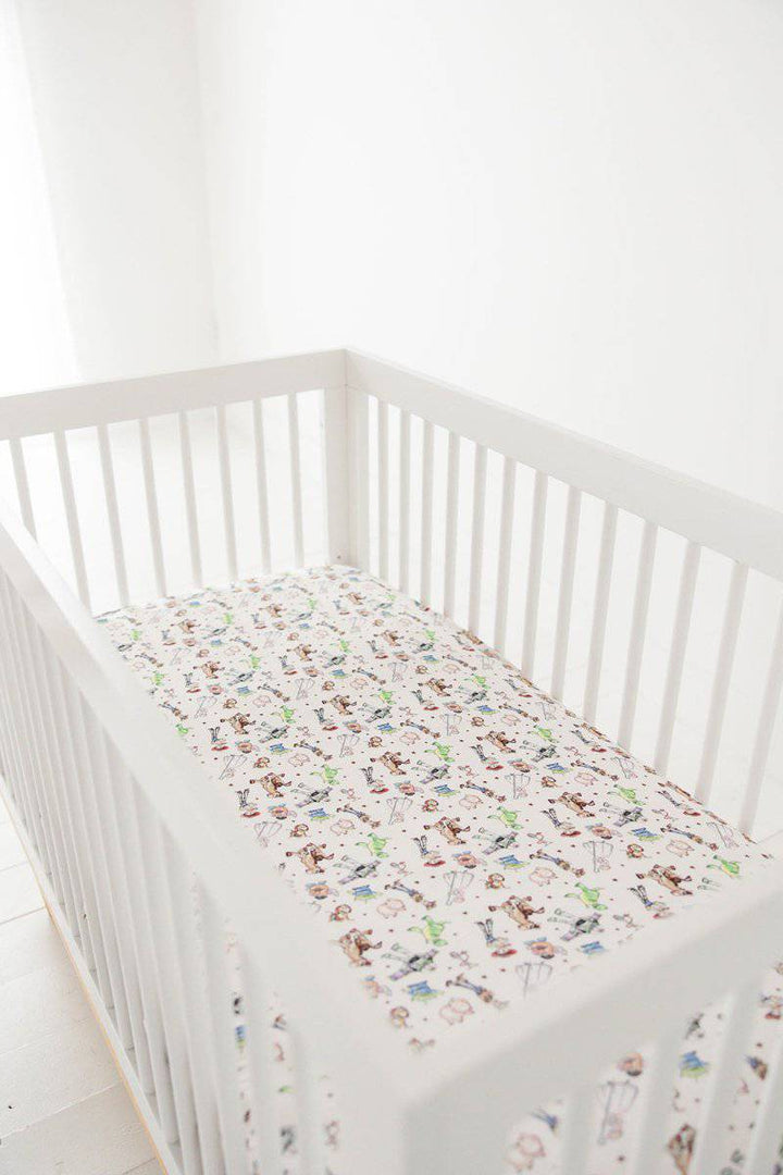 Round Up Crib Sheet - scoots