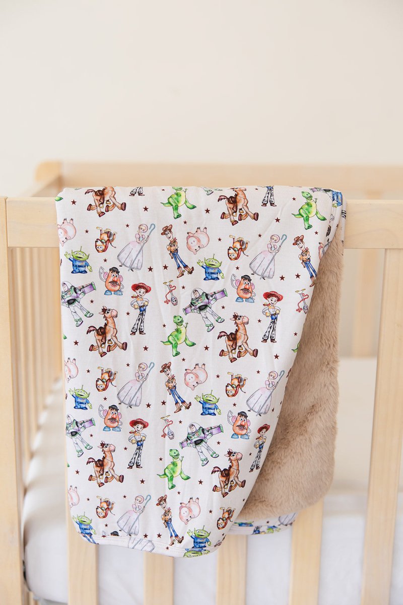 Round Up Plush Blanket - scoots