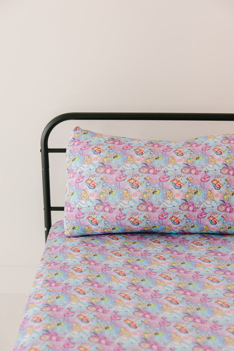 Wonderland Twin Sheet + Pillowcase - scoots