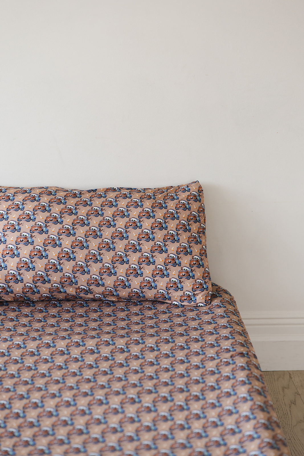 Tuh-Mater Twin Sheet + Pillowcase