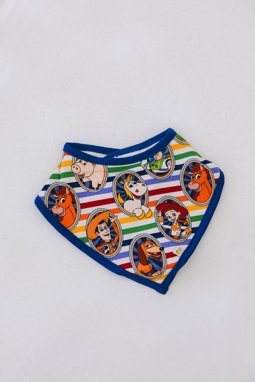 Mania! Bib