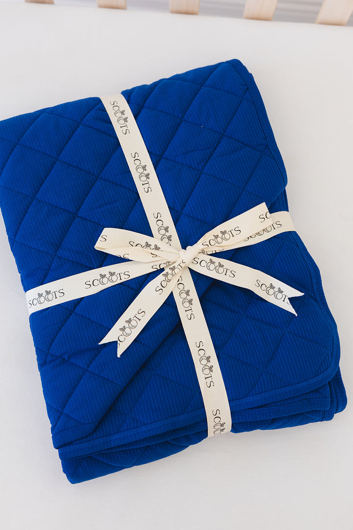 Navy Ribbed Quilted Blanket