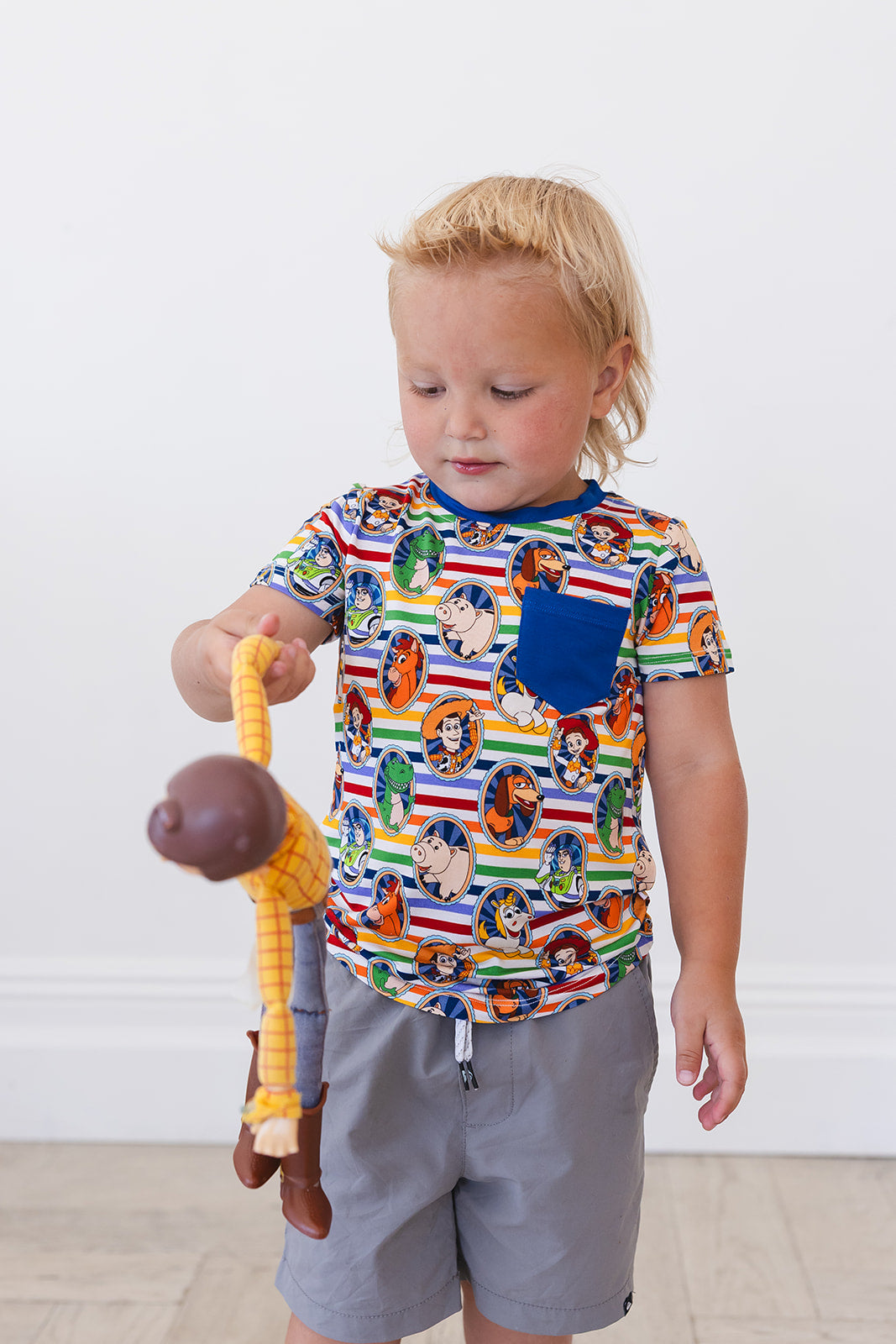 Mania! Pocket Tee