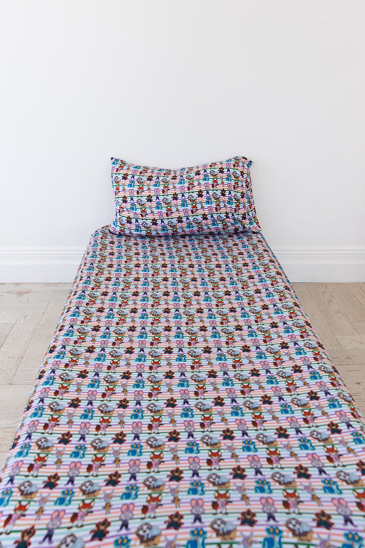 Zoo Twin Sheet + Pillowcase