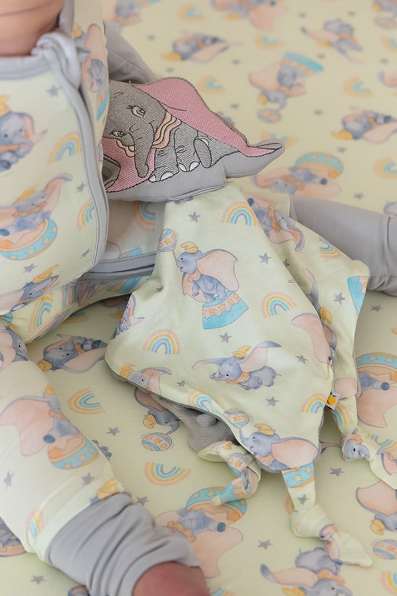 Baby Mine Lovey - scoots