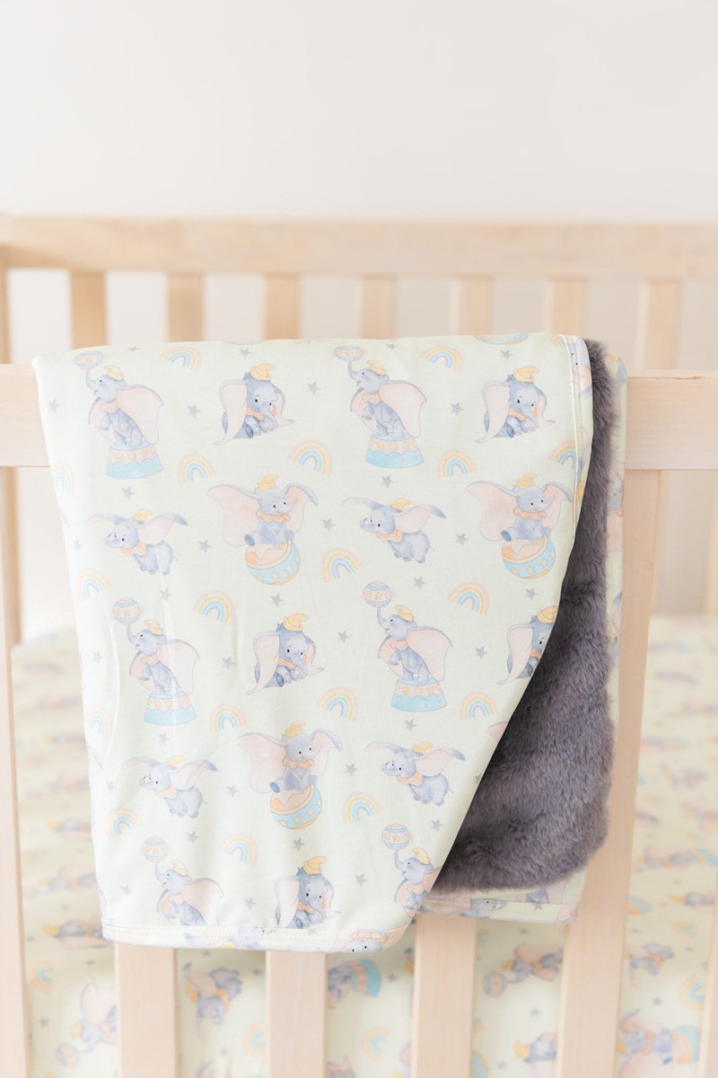 Baby Mine Plush Blanket - scoots