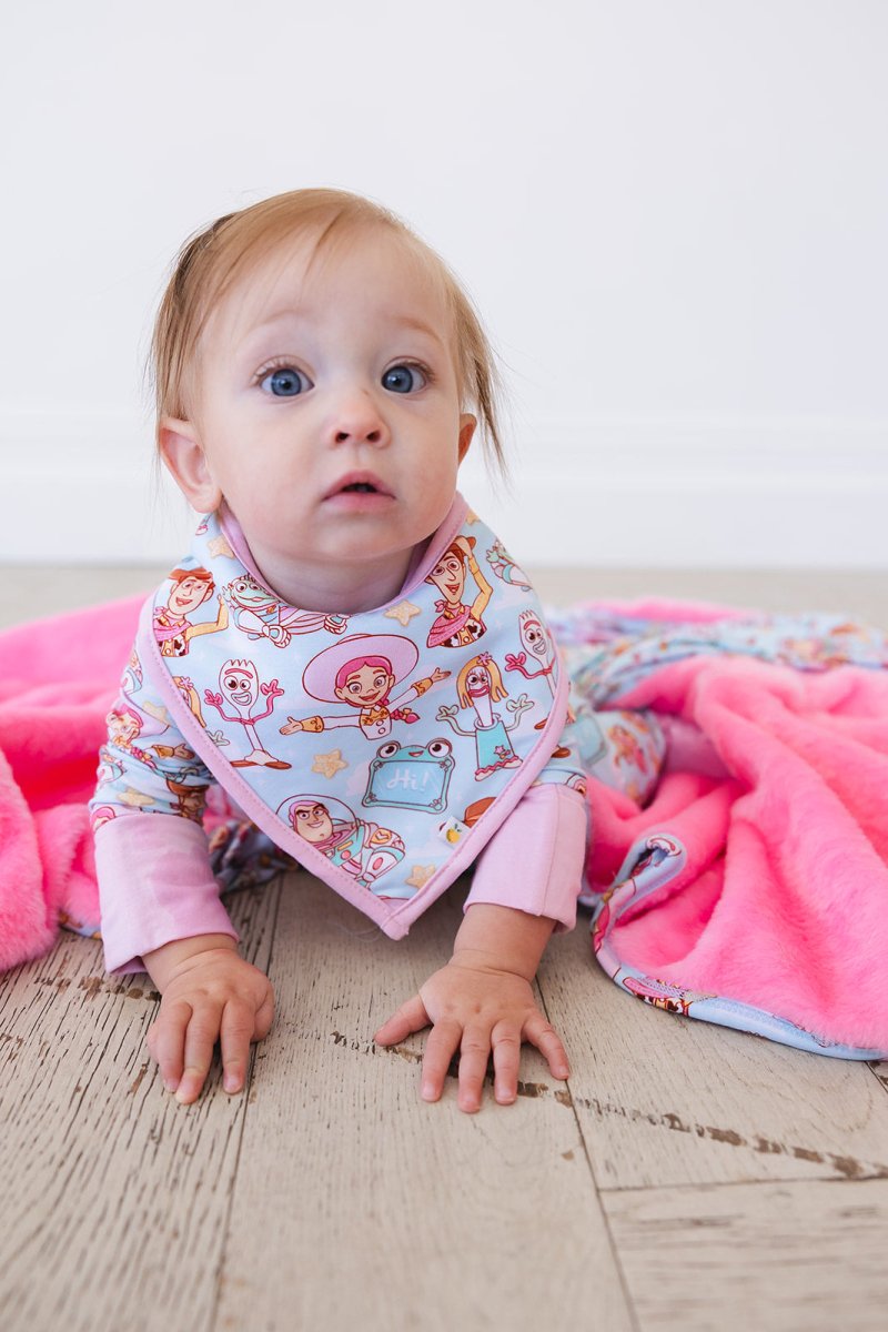 Bonnie's Room Bib - scoots