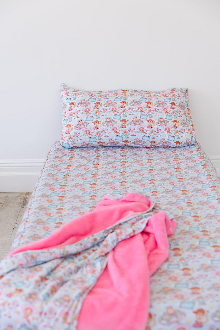 Bonnie's Room Twin Sheet + Pillowcase - scoots