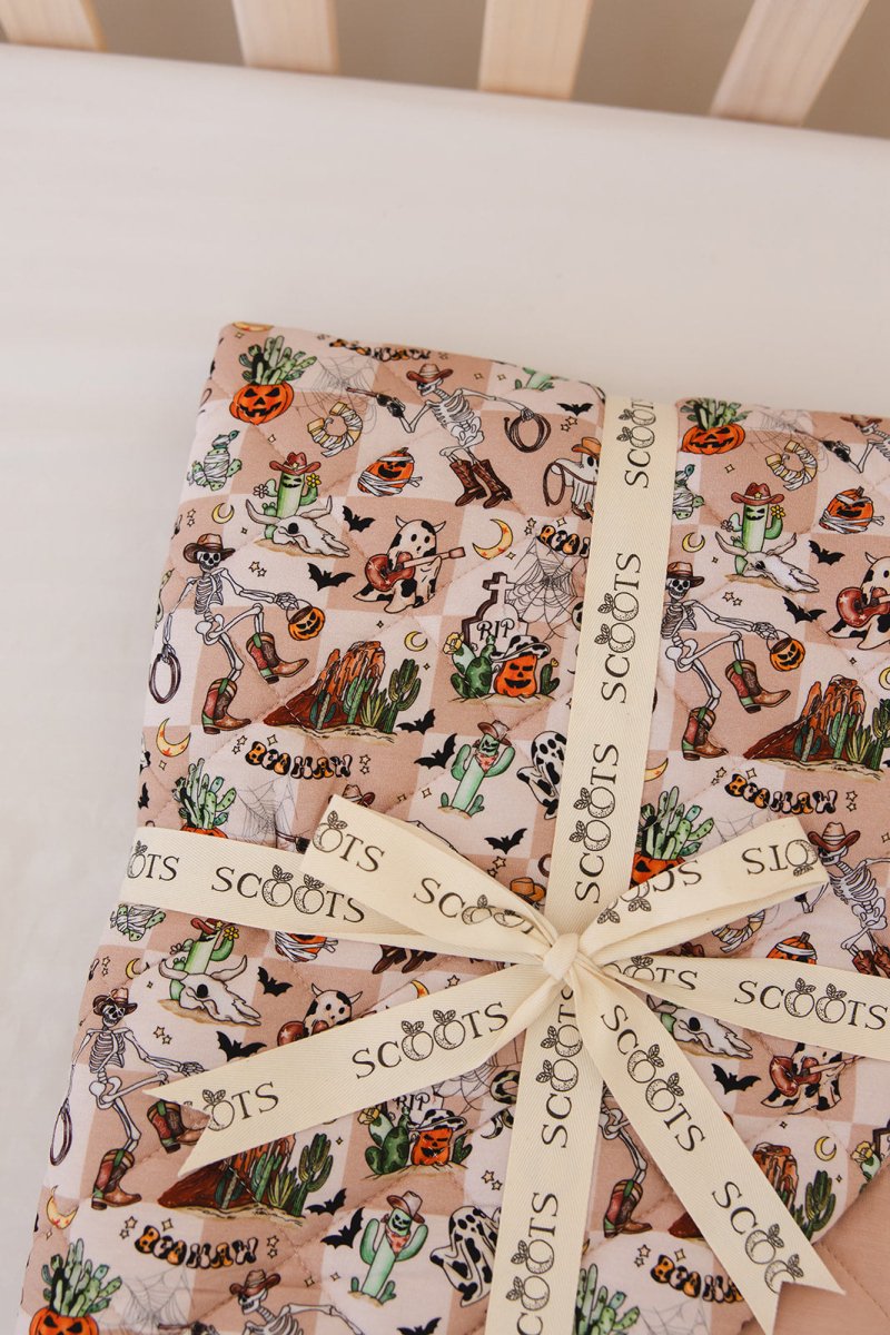 Boohaw Quilted Blanket - scoots