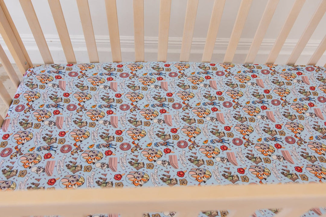 Carrots Crib Sheet - scoots