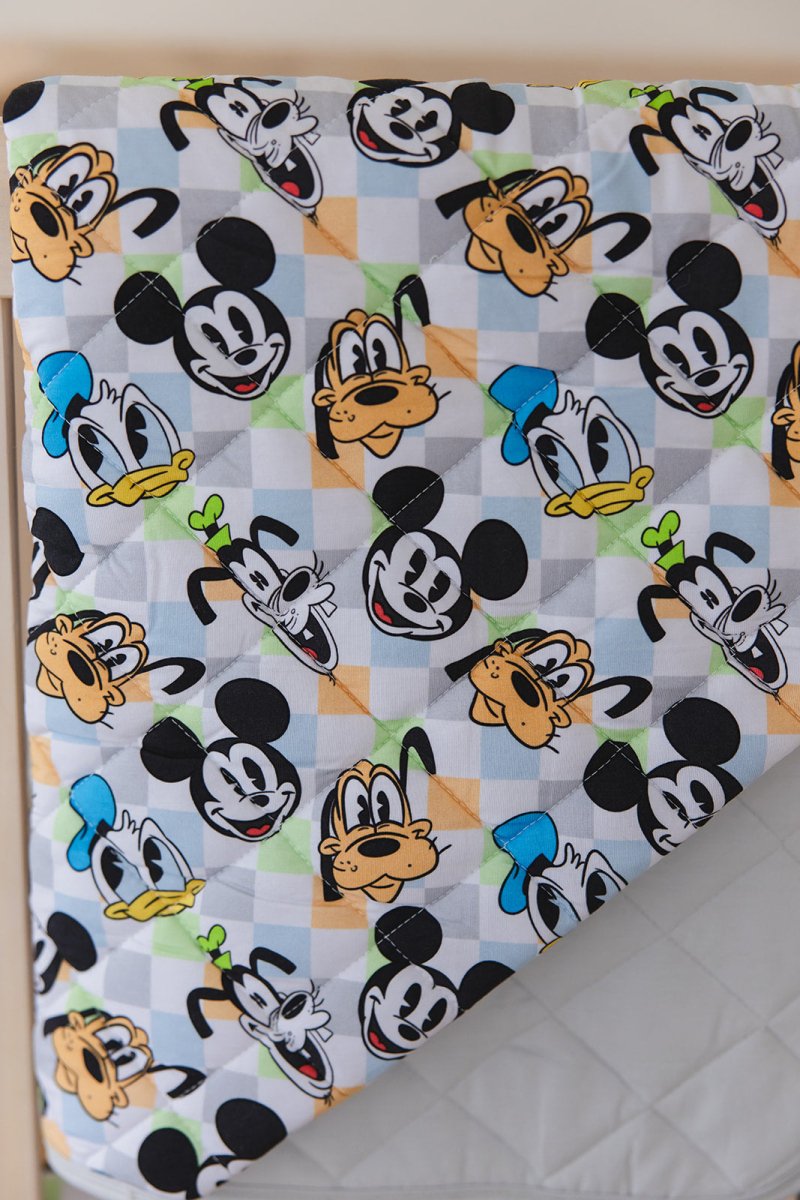 Classic Crew (B) Quilted Blanket - scoots
