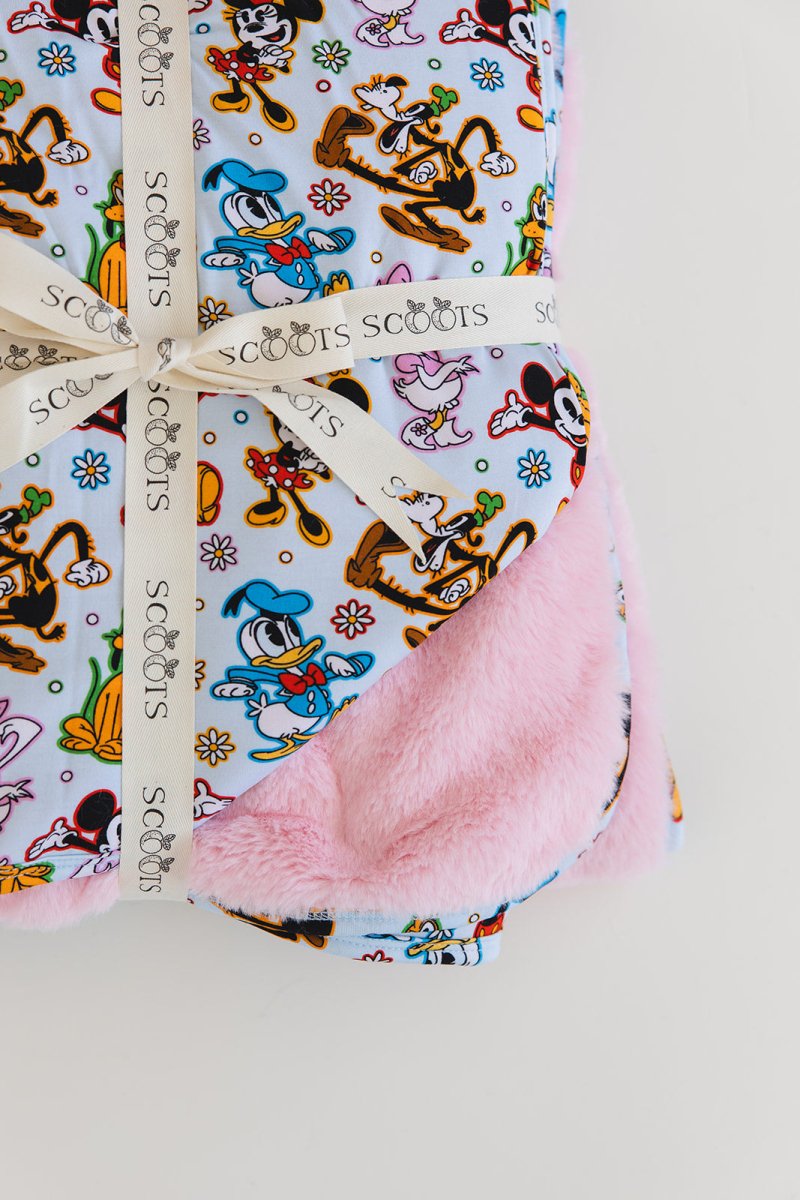 Classic Crew (G) Plush Blanket - scoots