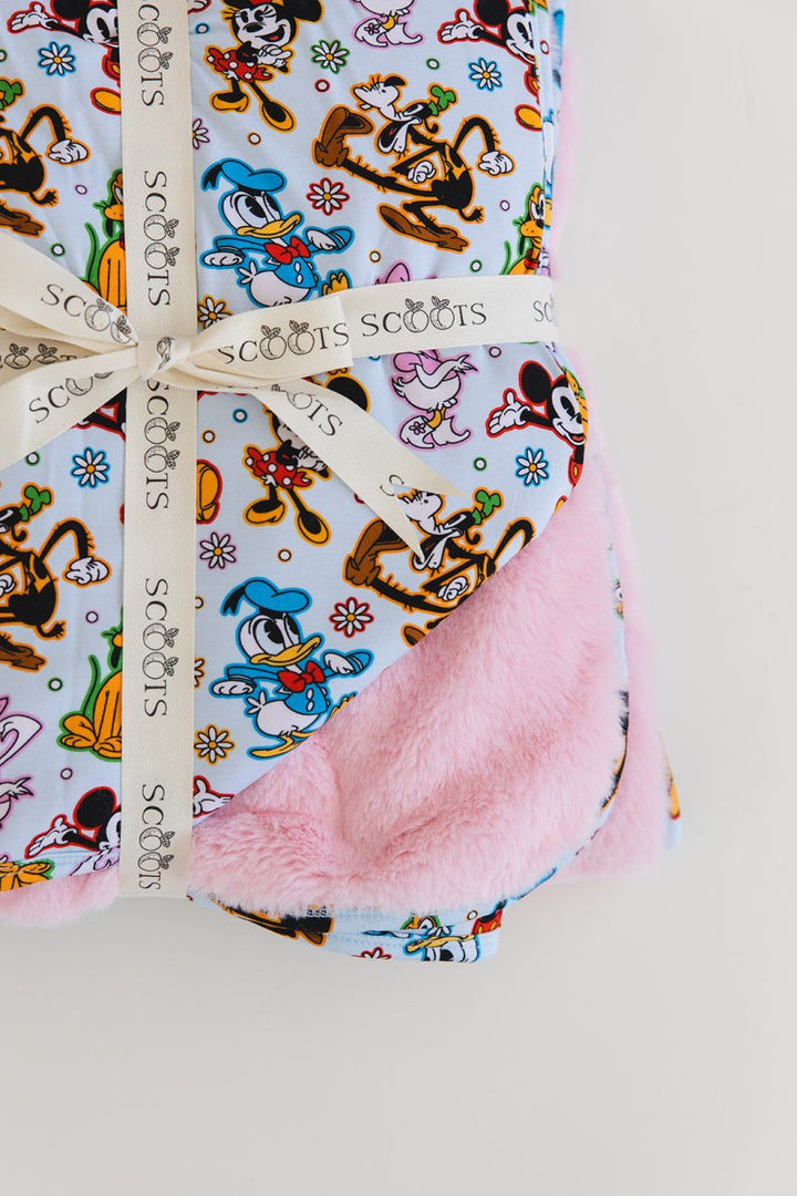 Classic Crew (G) Plush Blanket - scoots