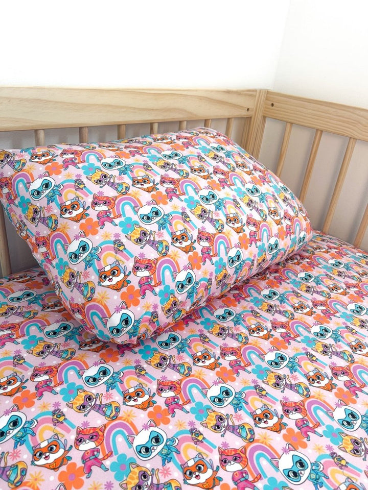 Claws Out Twin Sheet + Pillowcase - scoots