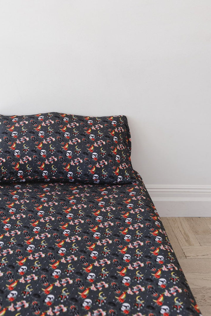 Empire Twin Sheet + Pillowcase - scoots