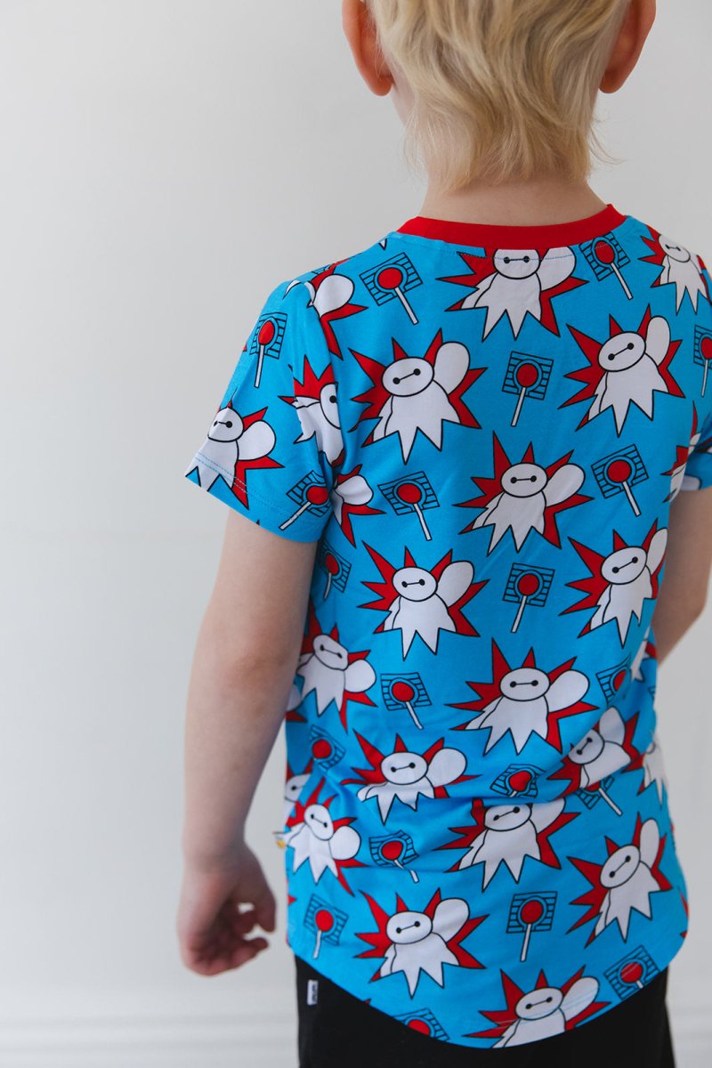 Fist Bump Pocket Tee - scoots