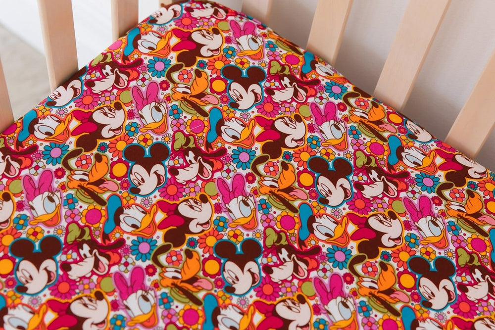Flower Power Crib Sheet - scoots