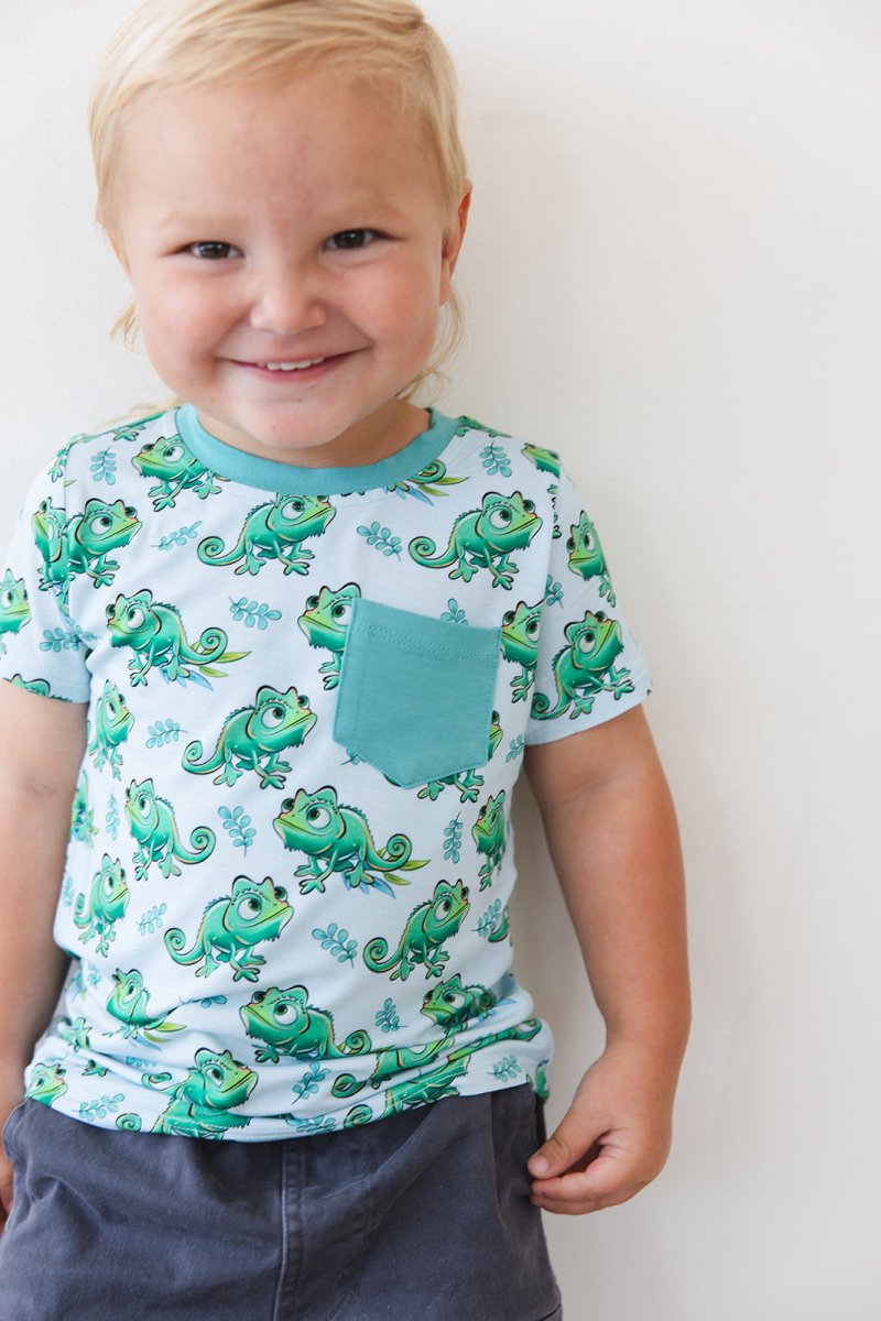 Glow Pocket Tee - scoots