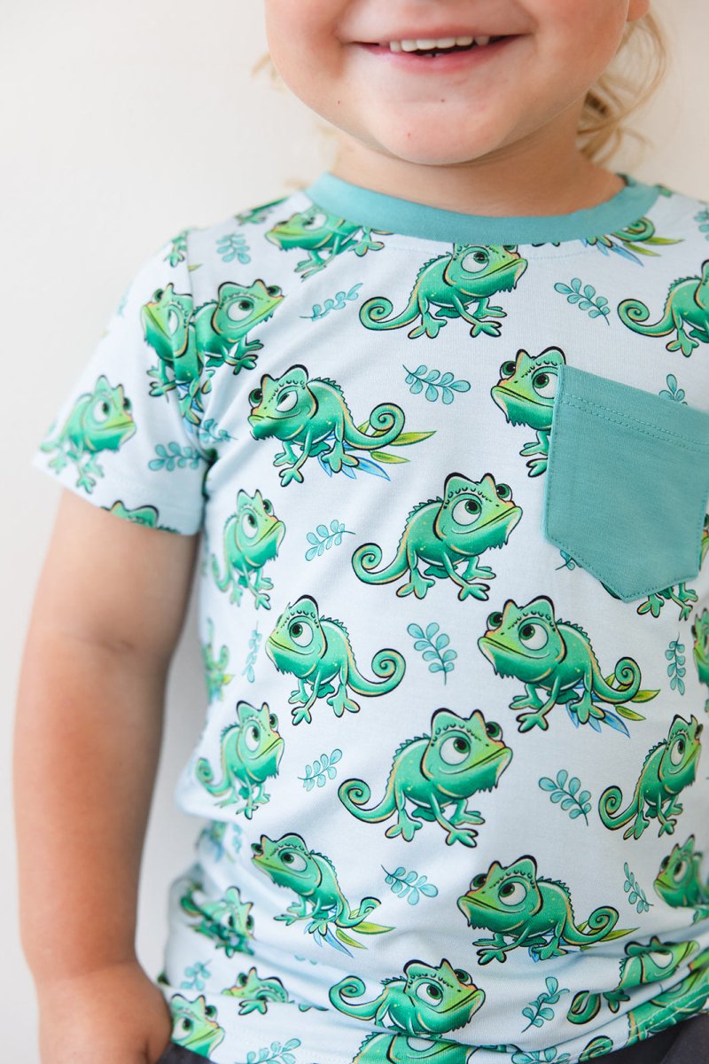 Glow Pocket Tee - scoots