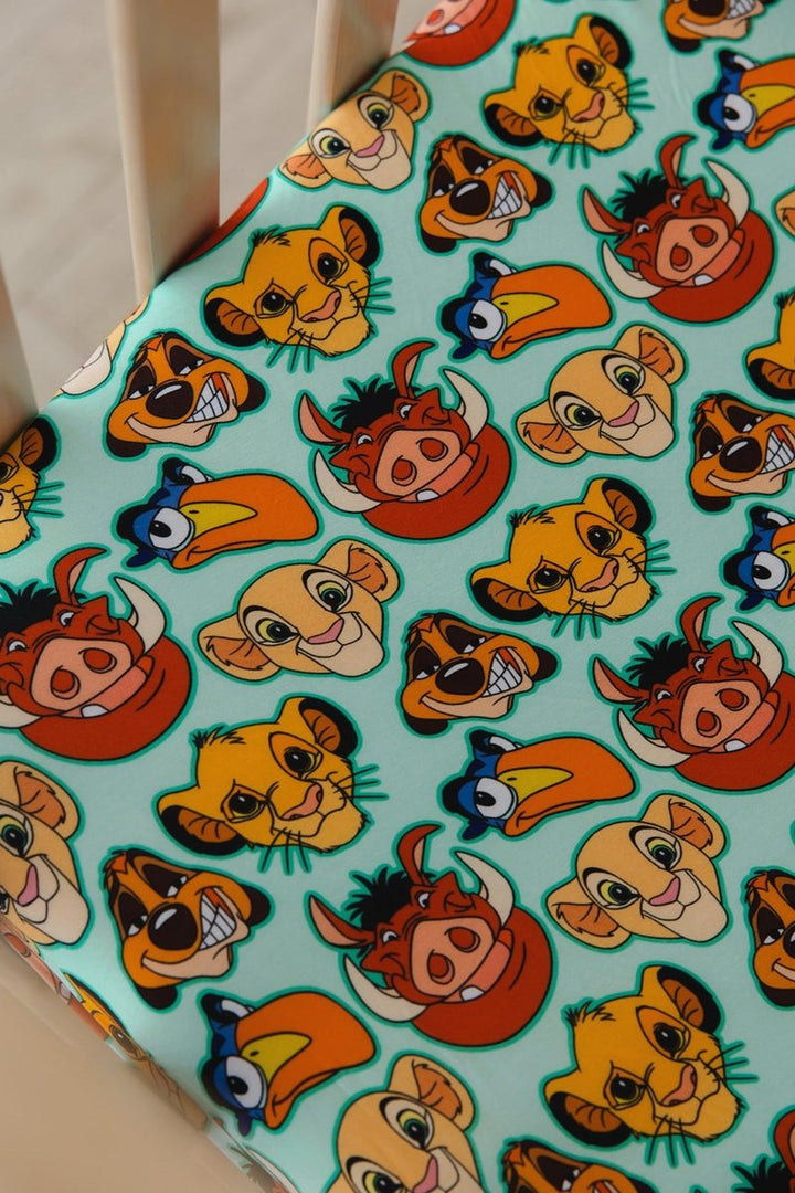 Hakuna Matata Crib Sheet - scoots
