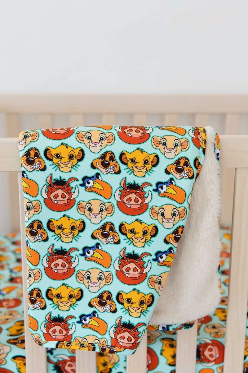 Hakuna Matata Plush Blanket - scoots