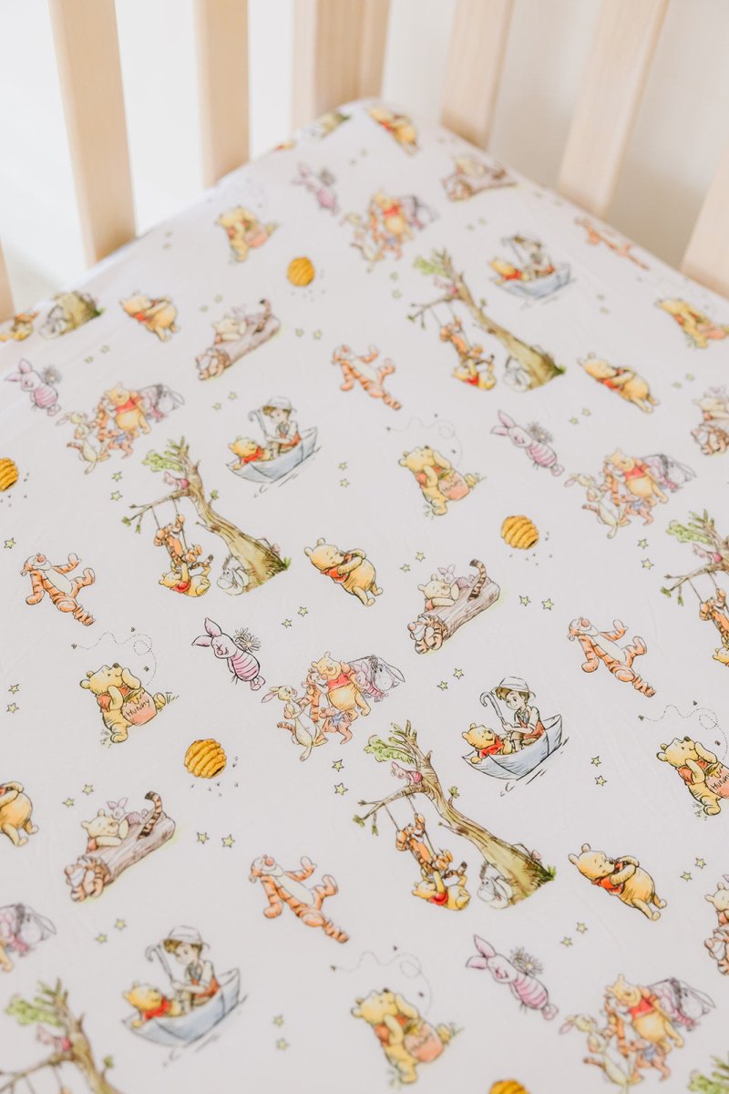 Hunny Crib Sheet (PREVIEW - DROPS 2/27) - scoots