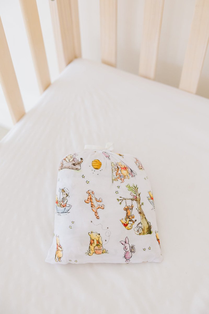 Hunny Crib Sheet (PREVIEW - DROPS 2/27) - scoots