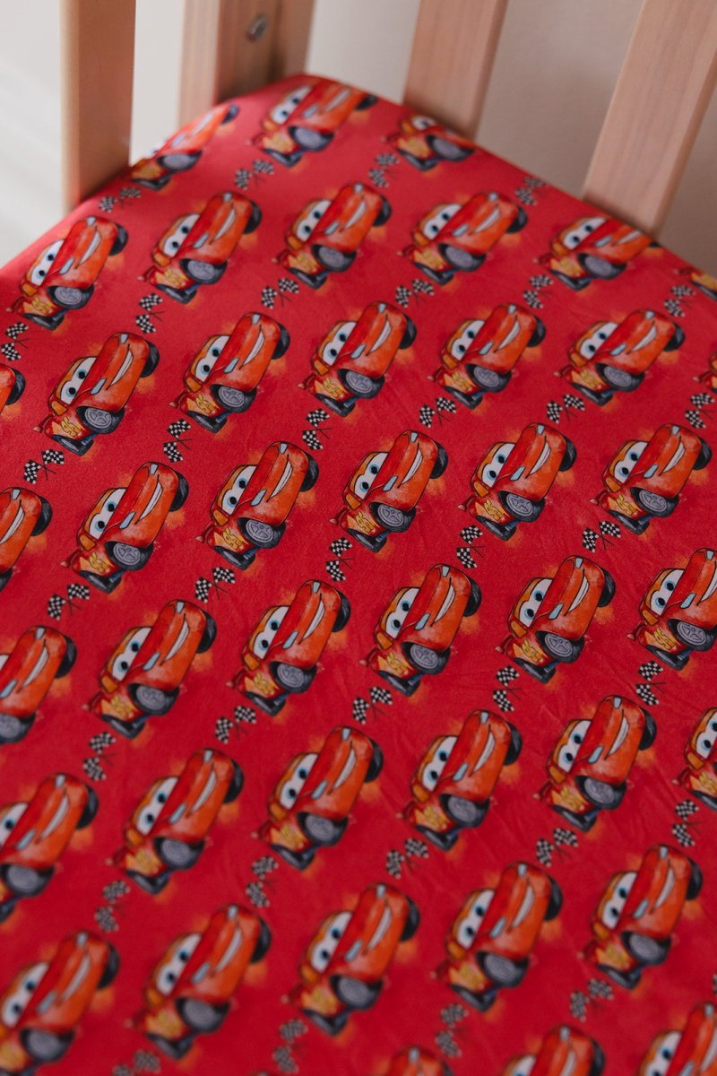 I Am Speed Crib Sheet - scoots