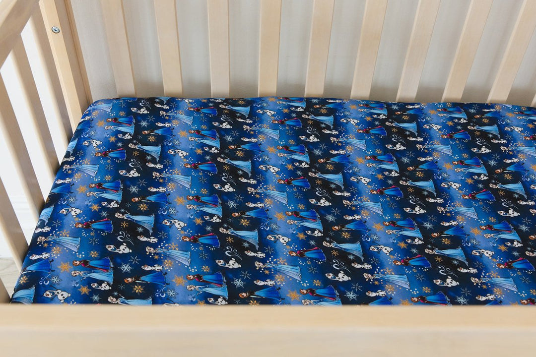Ice Sisters Crib Sheet - scoots