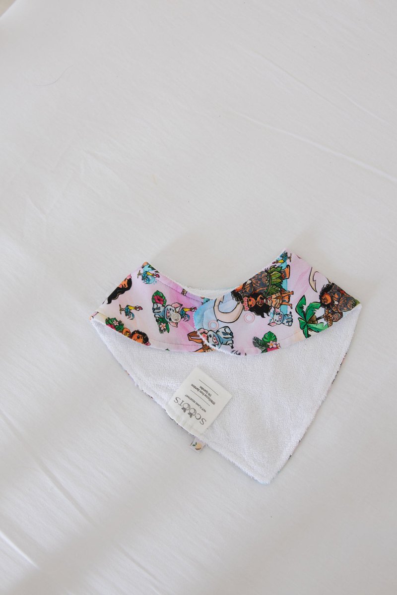 Island Princess Bib - scoots
