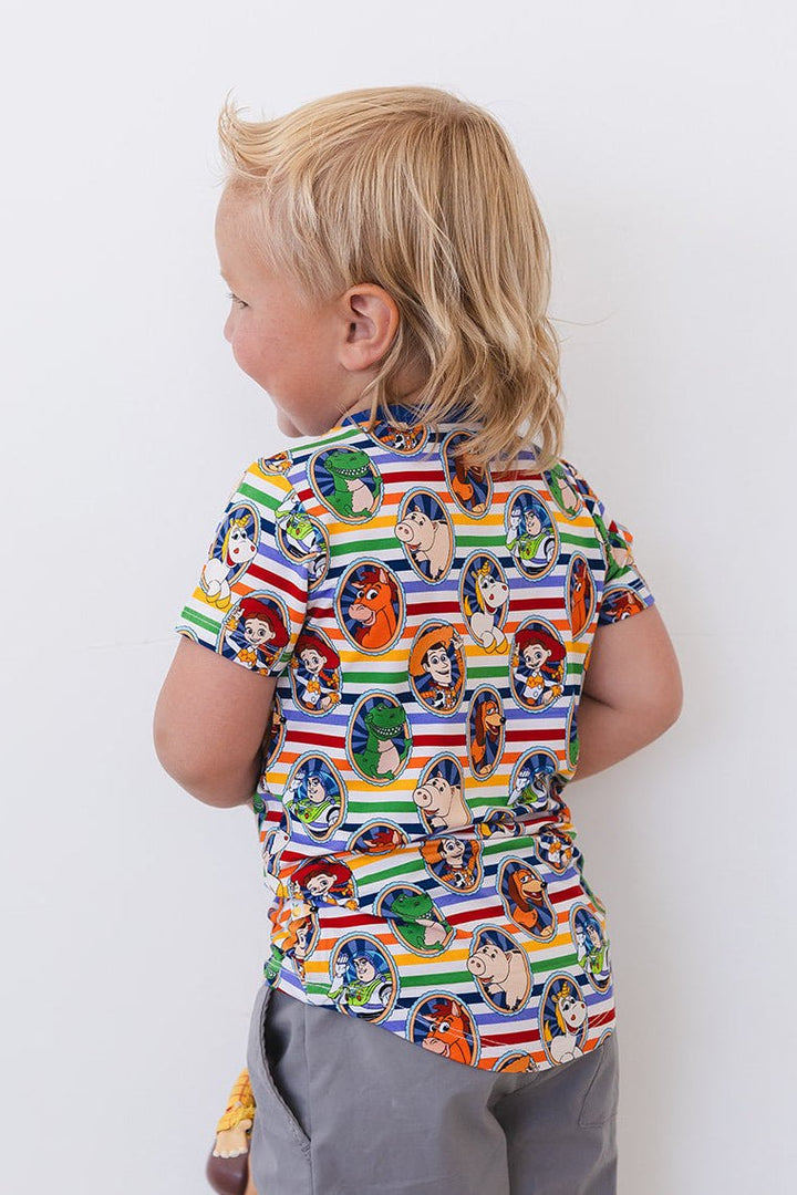 Mania! Pocket Tee - scoots