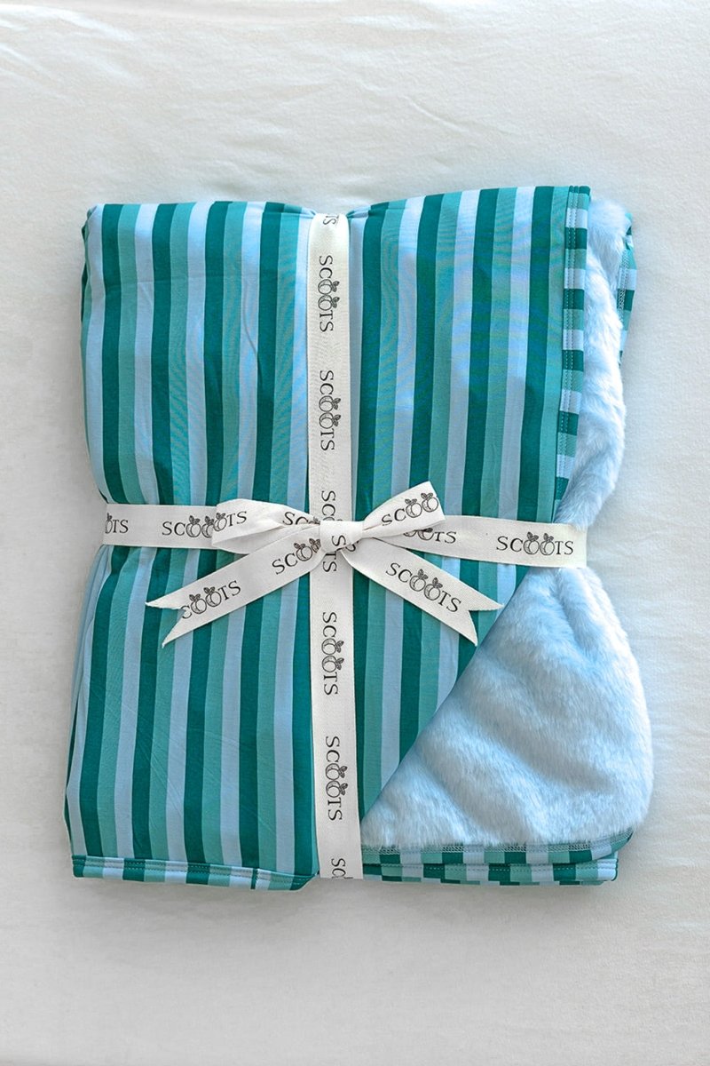Mint Plush Blanket - scoots