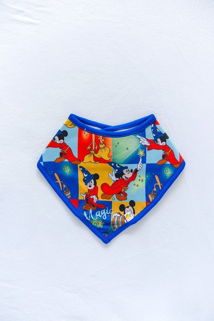 Mischief Bib - scoots
