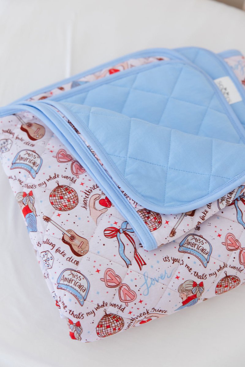 Miss Americana Quilted Blanket - scoots