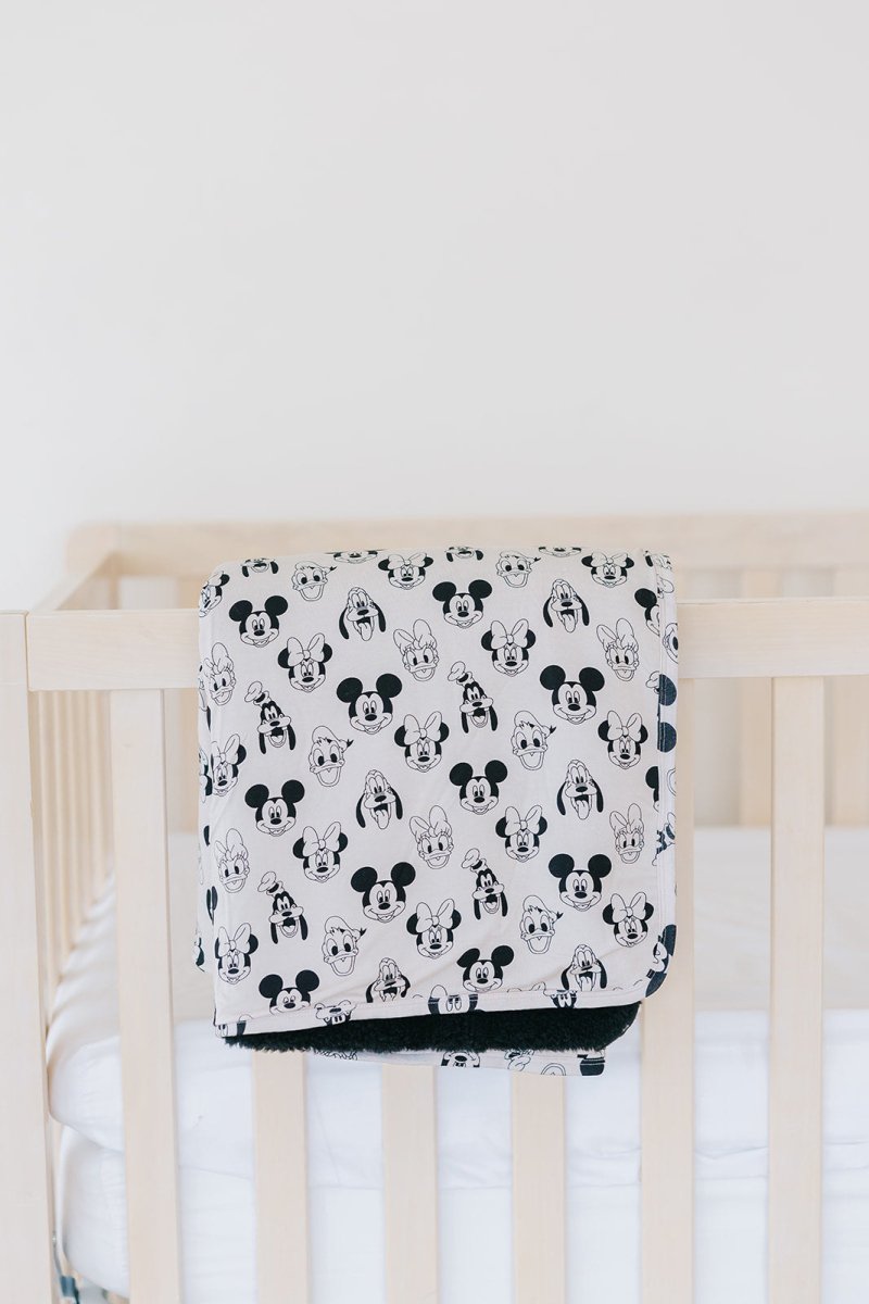 Mouse Mates Plush Blanket (Toddler) - scoots