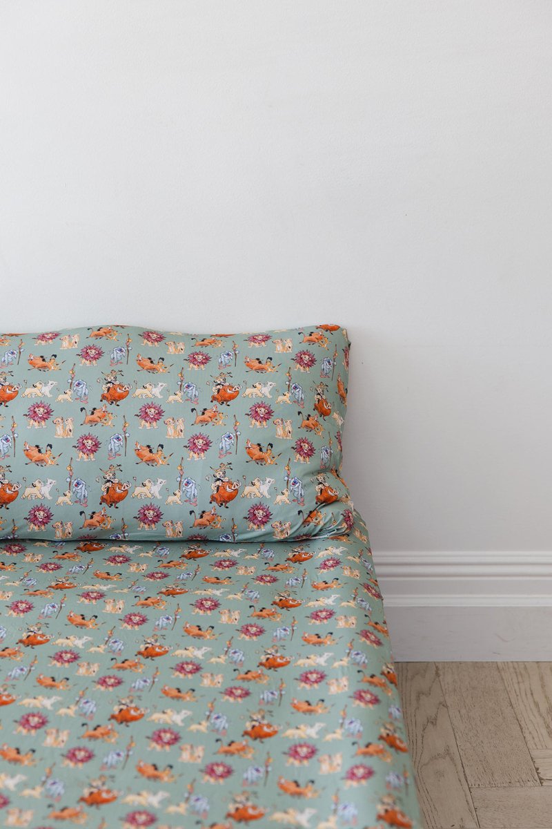 No Worries Twin Sheet + Pillowcase - scoots