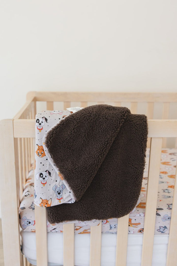Pet Pals Plush Blanket - scoots