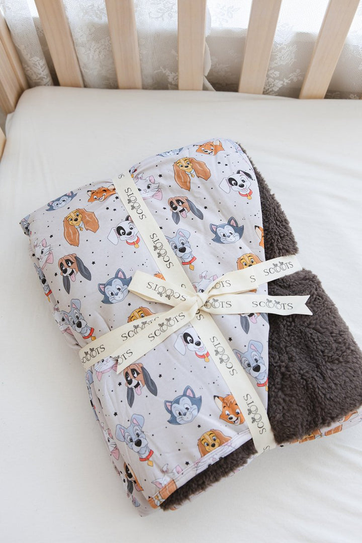 Pet Pals Plush Blanket - scoots