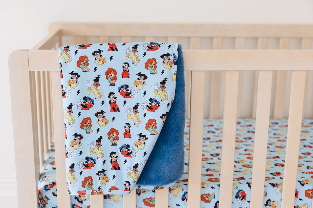 Powerline Plush Blanket - scoots